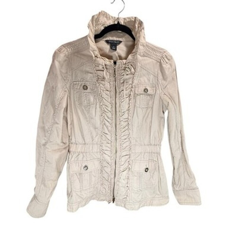 WHBM Ruffle Front Jacket Women’s Size 6 Light Beige Military Utility Long Sleeve